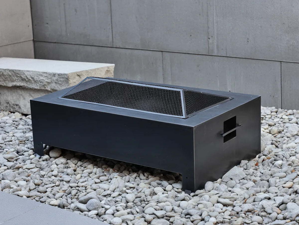 Stufa all'aperto in metallo 90×60×45 cm - nero - design moderno con parascintille